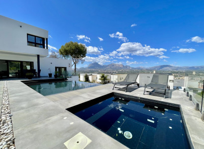 Villa - Återförsäljning - l'Alfas del Pi - L'Albir