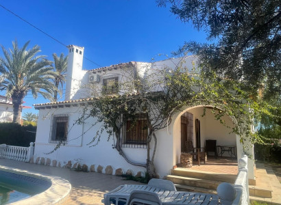 Villa - Återförsäljning - Orihuela Costa - Cabo Roig