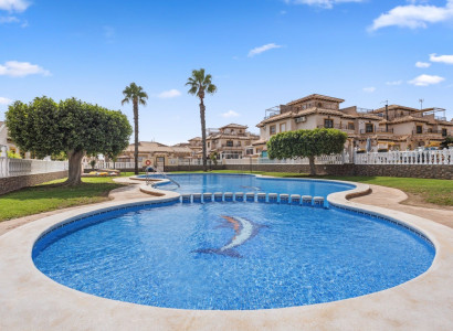 Villa - Återförsäljning - Orihuela Costa - La Regia