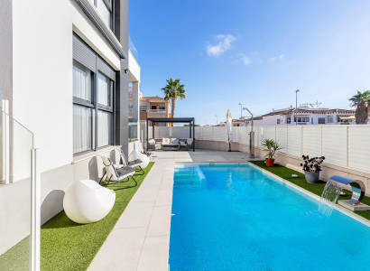 Villa - Återförsäljning - Orihuela Costa - Orihuela Costa