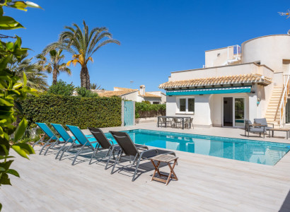 Villa - Återförsäljning - Orihuela Costa - Playa Flamenca