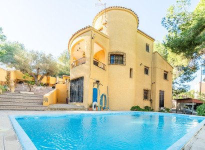 Villa - Återförsäljning - Orihuela Costa - Villamartín-Las Filipinas