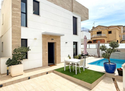 Villa - Återförsäljning - Orihuela Costa - Villamartin