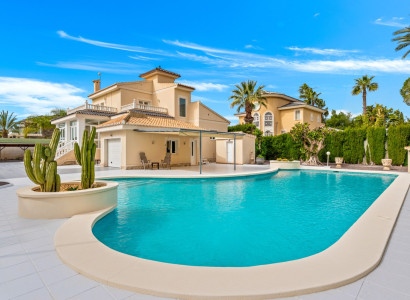Villa - Återförsäljning - Rojales - Ciudad Quesada