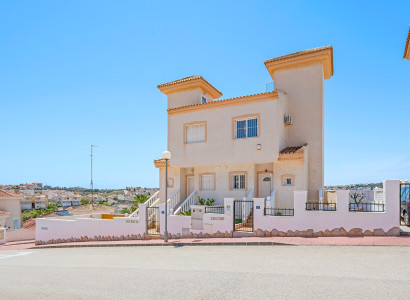 Villa - Återförsäljning - Rojales - Ciudad Quesada