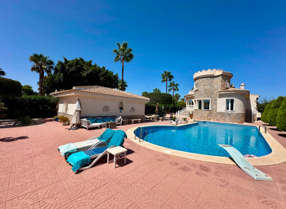 Villa - Återförsäljning - Rojales - Ciudad Quesada