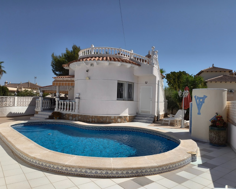 Villa · Återförsäljning · San Miguel de Salinas · BLUE LAGOON