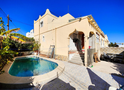 Villa - Återförsäljning - San Miguel de Salinas - San Miguel de Salinas Centro