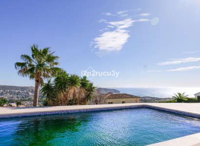 Villa - Återförsäljning - Teulada - Moraira