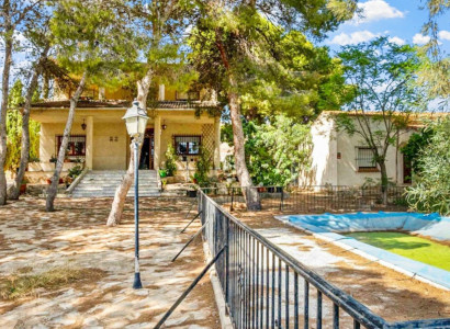 Villa - Återförsäljning - Torrevieja - Los Balcones - Los Altos del Edén