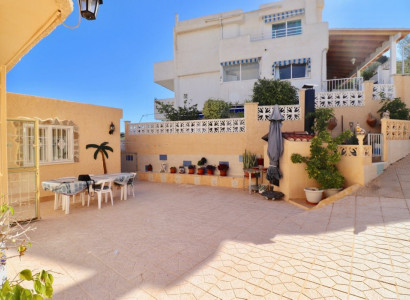 Villa - Bruktbolig - Benidorm - Benidorm Centro