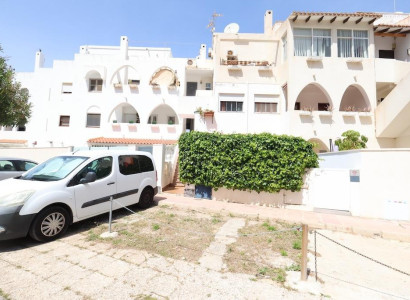 Villa - Bruktbolig - Orihuela Costa - La Zenia