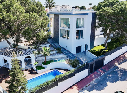 Villa - Bruktbolig - Orihuela Costa - Los Balcones