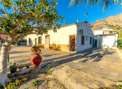 Villa - Bruktbolig - Orihuela Costa - Orihuela Centro
