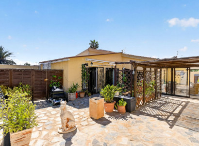 Villa - Bruktbolig - Torrevieja - Torrevieja Centro