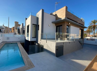 Villa - New Build - Torrevieja - 14678