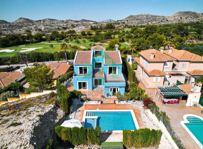 Villa - Resale - Alicante - Alicante