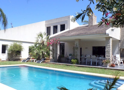 Villa - Resale - Denia - Denia Centro