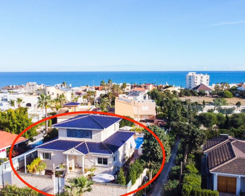 Villa · Resale · La Mata · La Mata