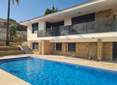 Villa - Resale - La Nucía - La Nucia Centro