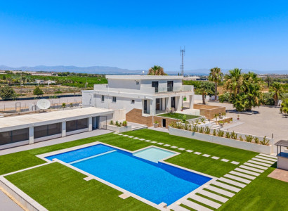 Villa - Resale - Los Montesinos - Los Montesinos Centro