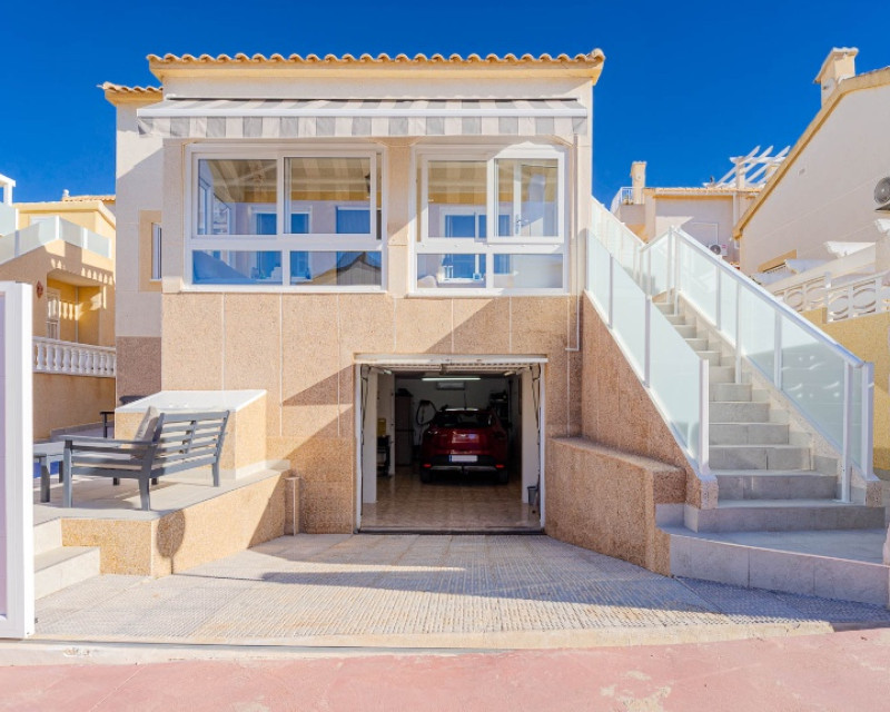 Villa · Resale · Orihuela Costa · Los Altos