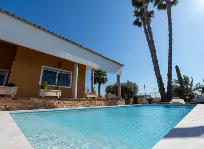 Villa - Resale - Orihuela Costa - Orihuela Centro