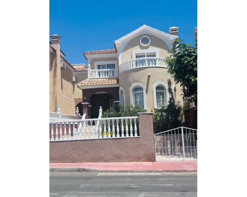 Villa · Resale · Orihuela Costa · Villamartín
