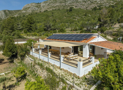 Villa - Resale - Pedreguer - Pedreguer Centro