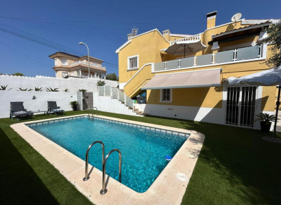 Villa - Resale - San Miguel de Salinas - San Miguel de Salinas Centro