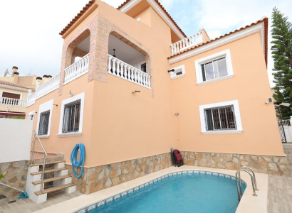Villa - Resale - San Miguel de Salinas - San Miguel de Salinas Centro