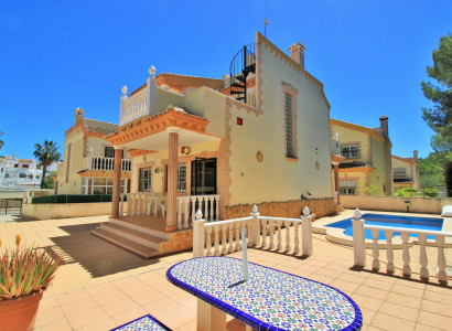 Villa - Resale - Villamartin - Los Dolses