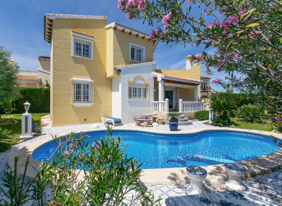 Villa - Resale - Villamartin - Rioja