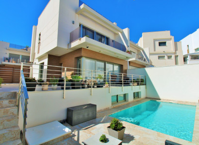 Villa - Resale - Villamartín - Villamartin