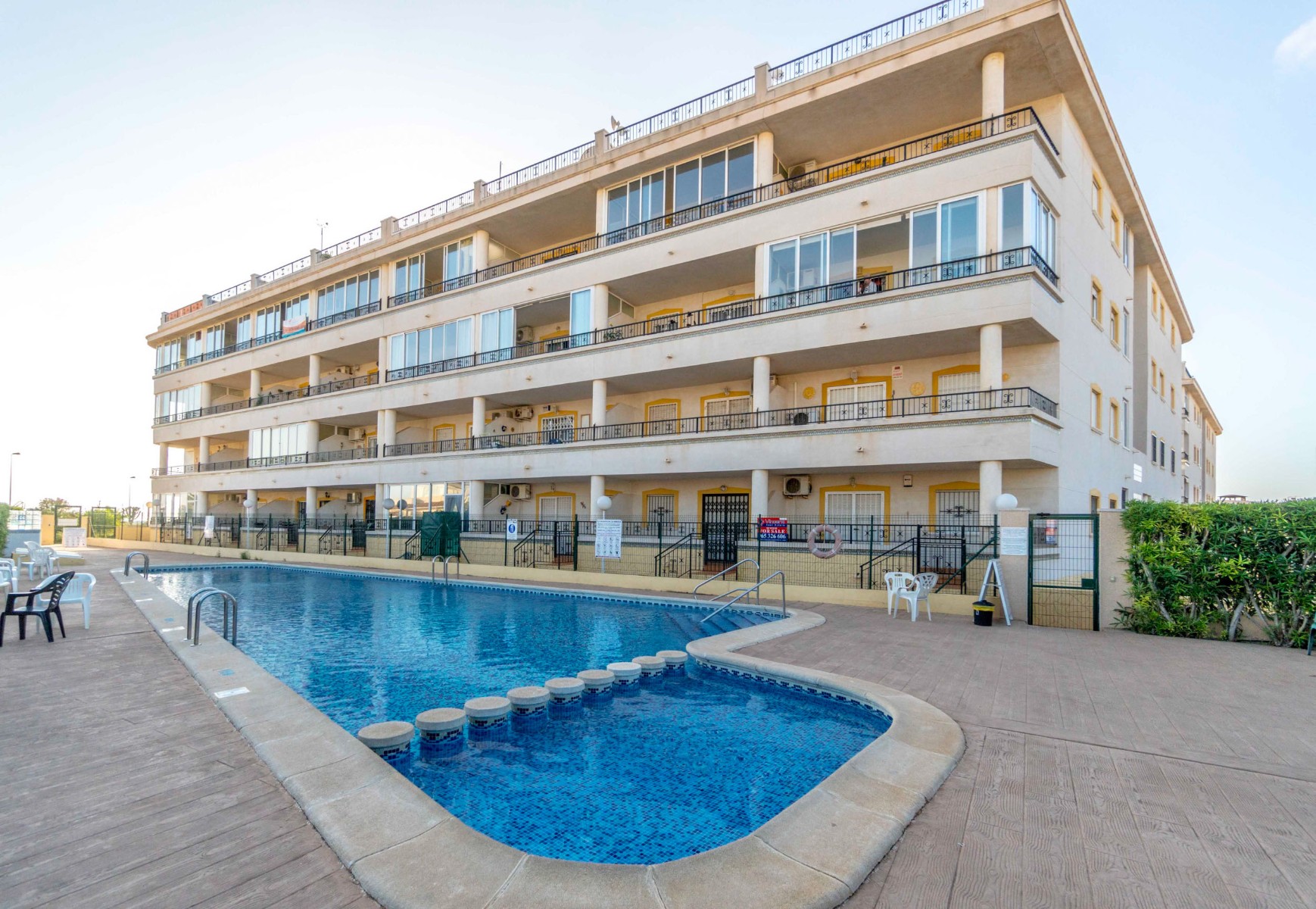 Apartment in Playa Flamenca - Image 3