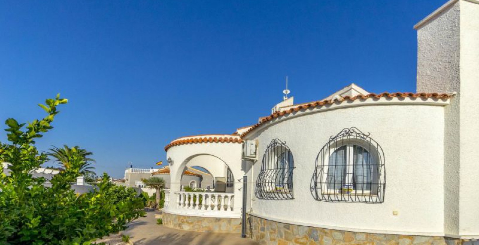 Återförsäljning - Detached Villa - Orihuela Costa - Las Mimosas