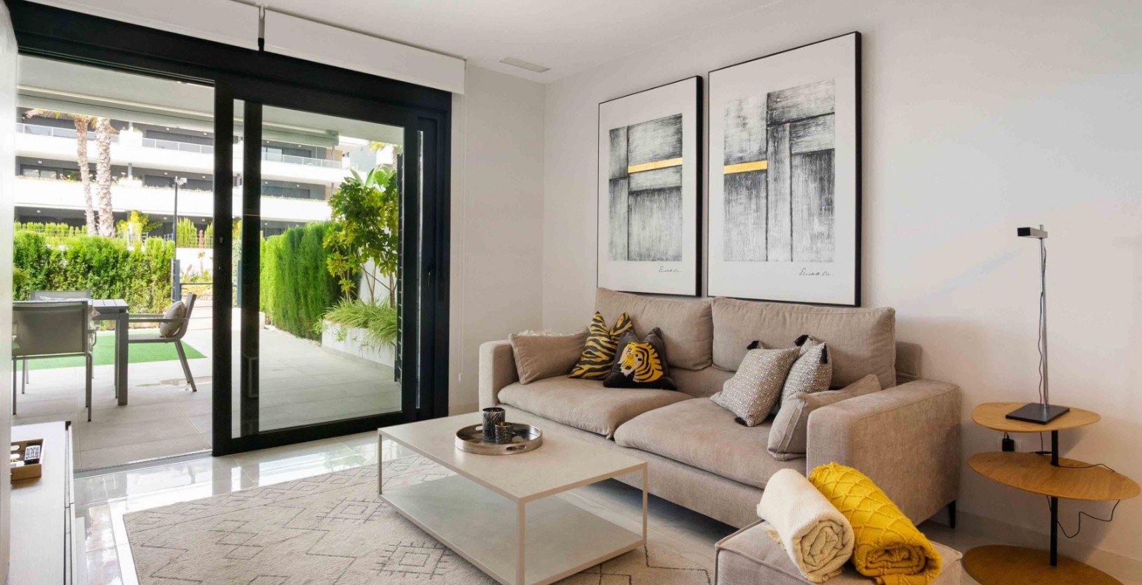 Återförsäljning - Lägenhet / lägenhet - Orihuela Costa - Playa Flamenca