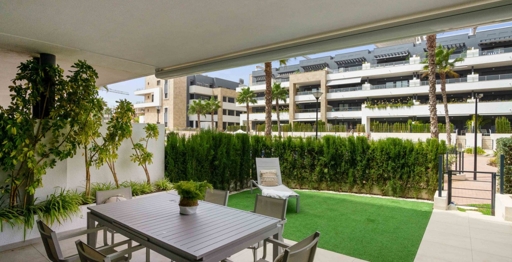 Återförsäljning - Lägenhet / lägenhet - Orihuela Costa - Playa Flamenca