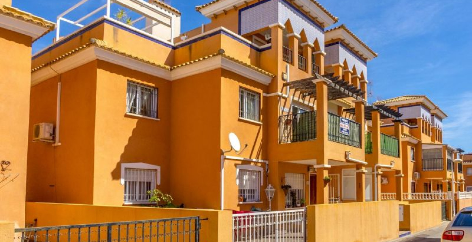 Återförsäljning - Upper floor - Orihuela Costa - Playa Flamenca