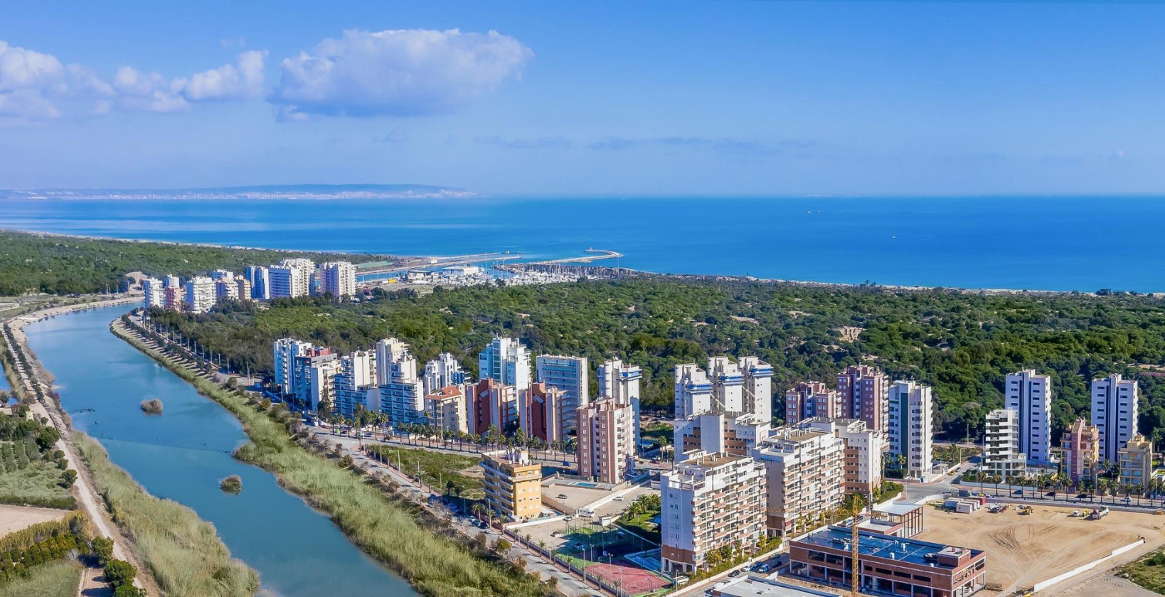 Nueva construcción  - Ático - Guardamar del Segura - Puerto Deportivo