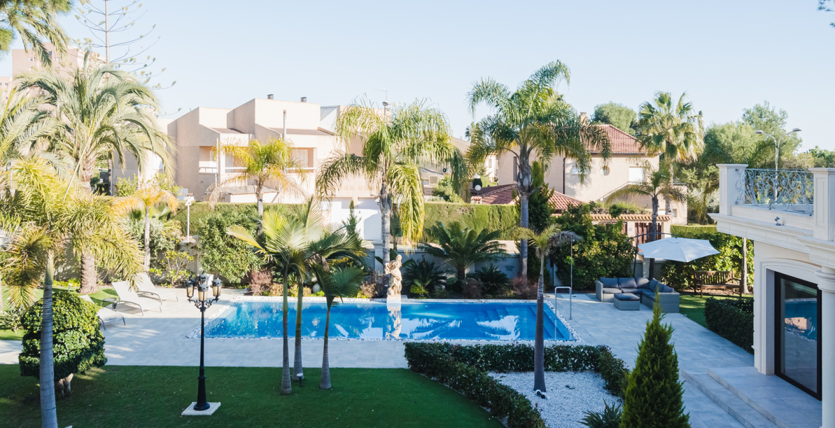 Resale - Villa - Campoamor