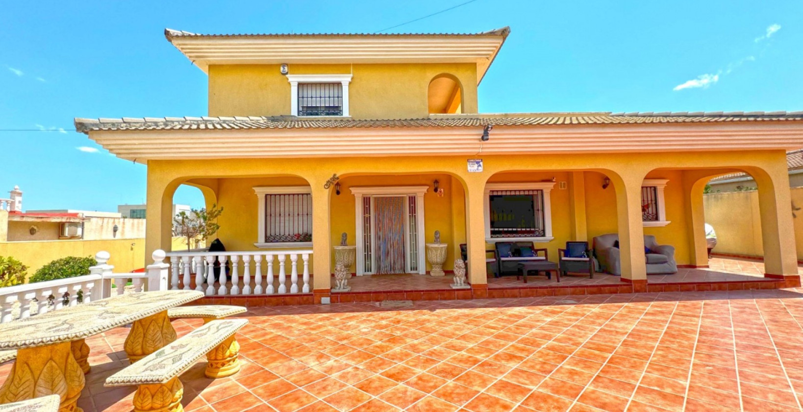 Återförsäljning - Villa - Torrevieja - Los Balcones - Los Altos del Edén