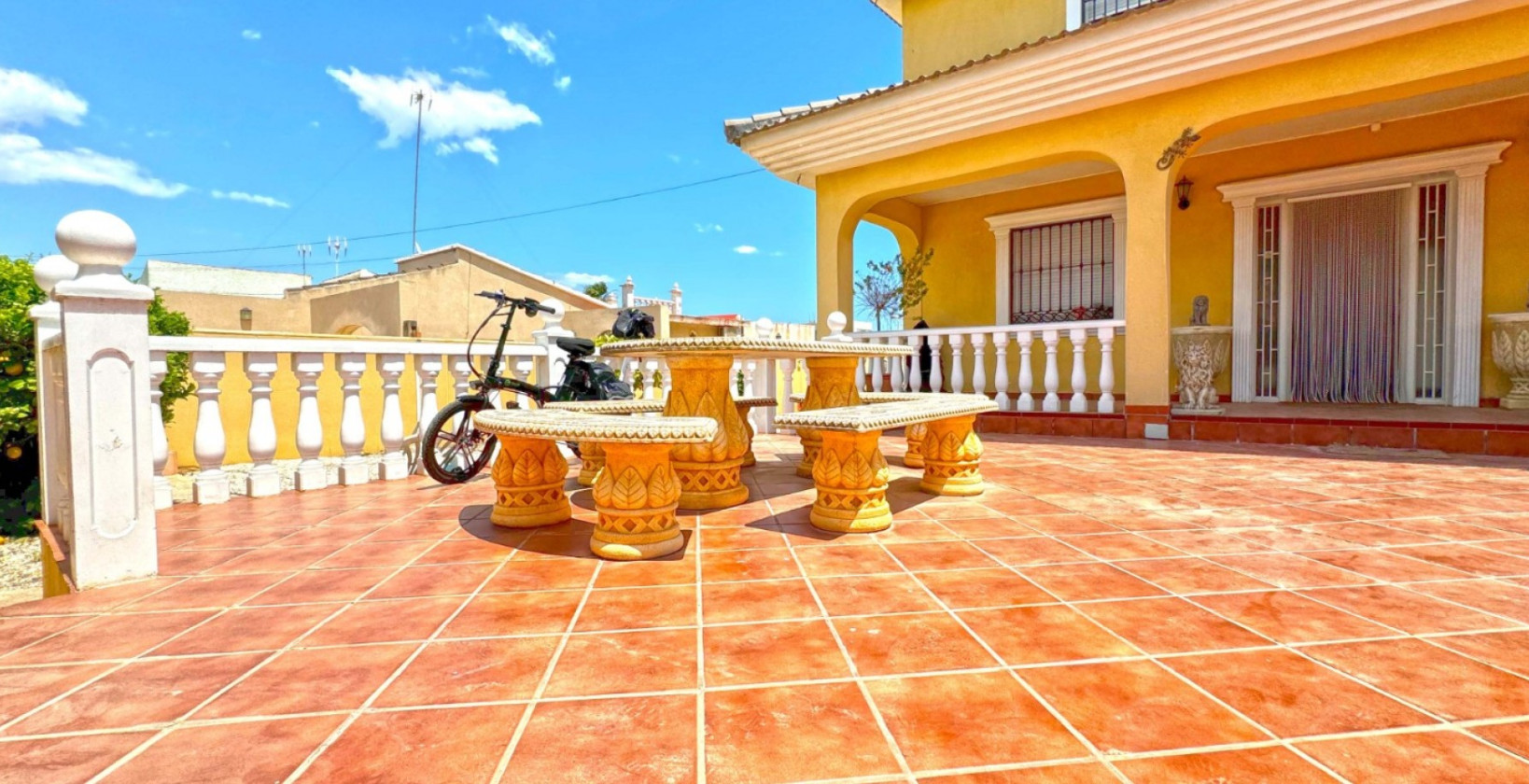 Återförsäljning - Villa - Torrevieja - Los Balcones - Los Altos del Edén