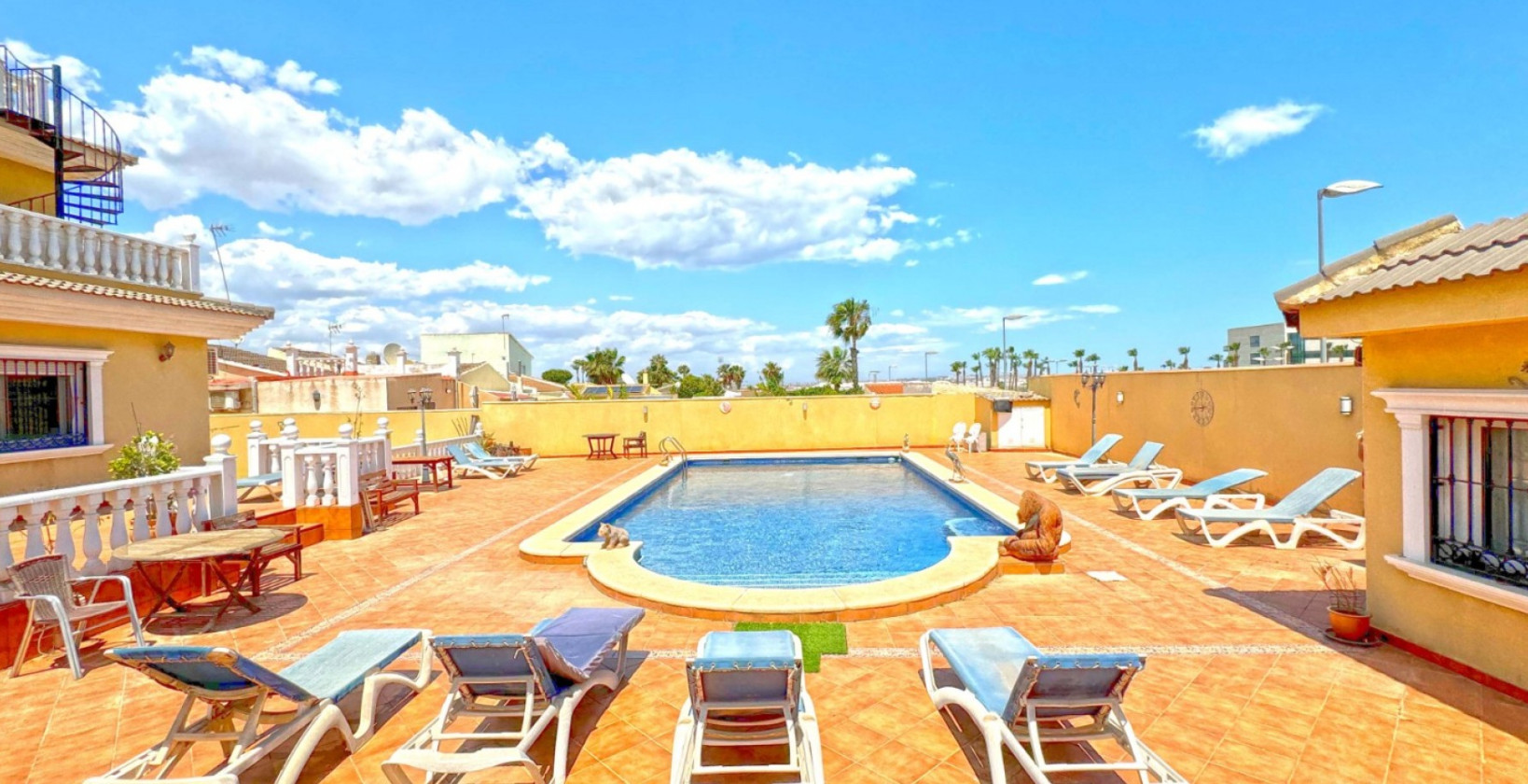 Resale - Villa - Torrevieja - Los Balcones - Los Altos del Edén