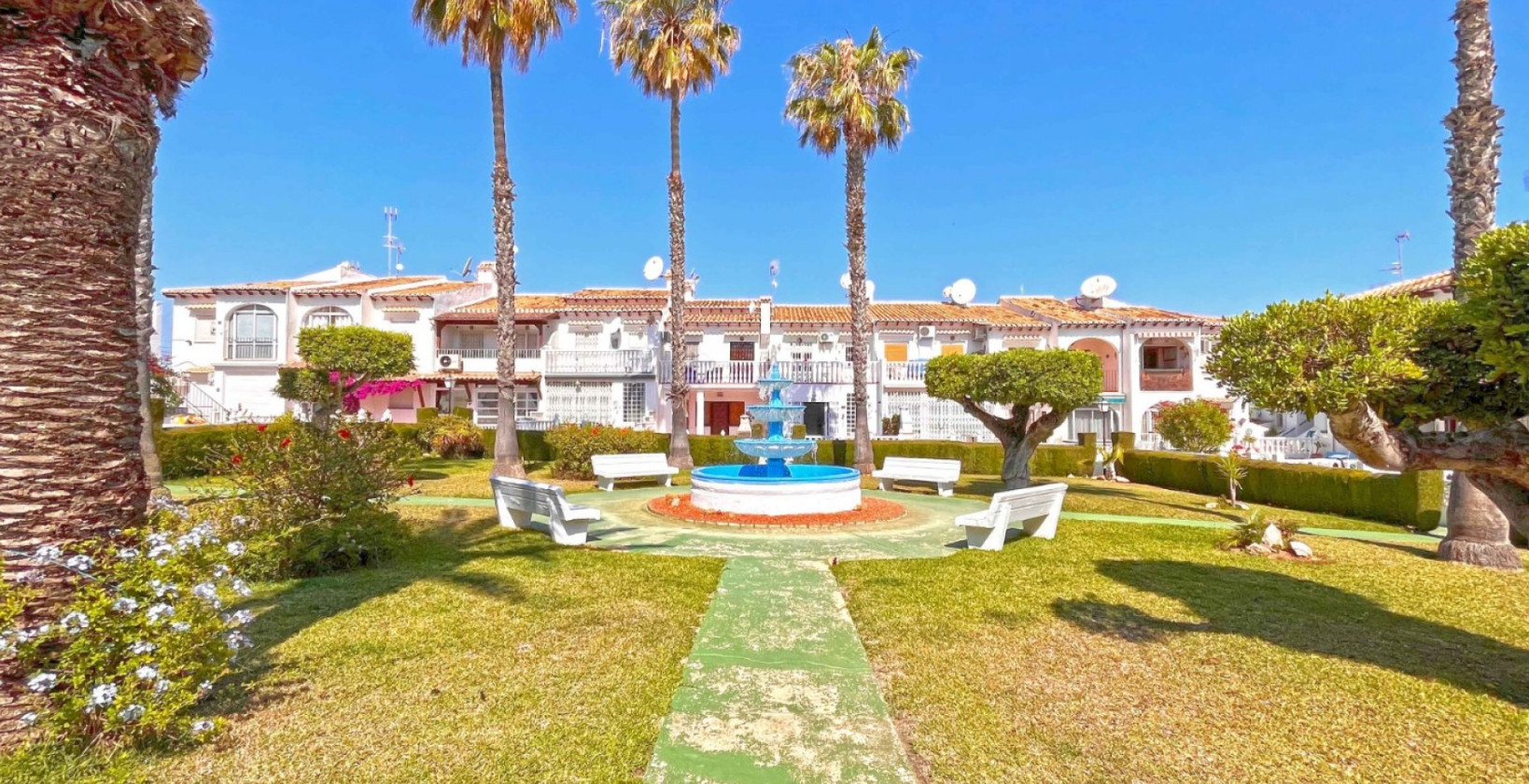 Resale - Apartment / flat - Torrevieja - Los Balcones - Los Altos del Edén