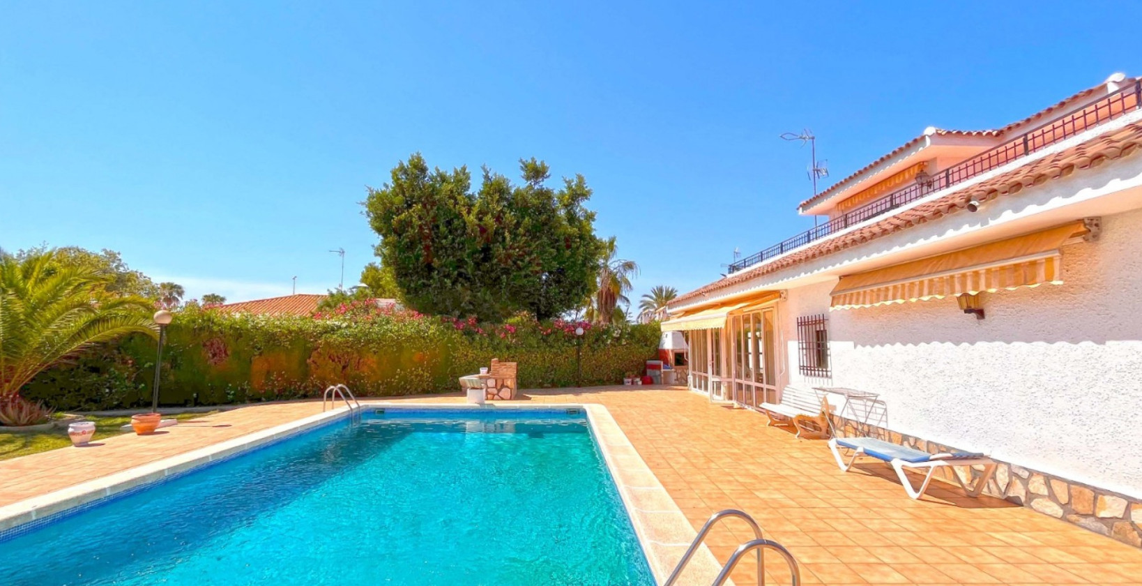 Återförsäljning - Villa - Orihuela Costa - Cabo Roig