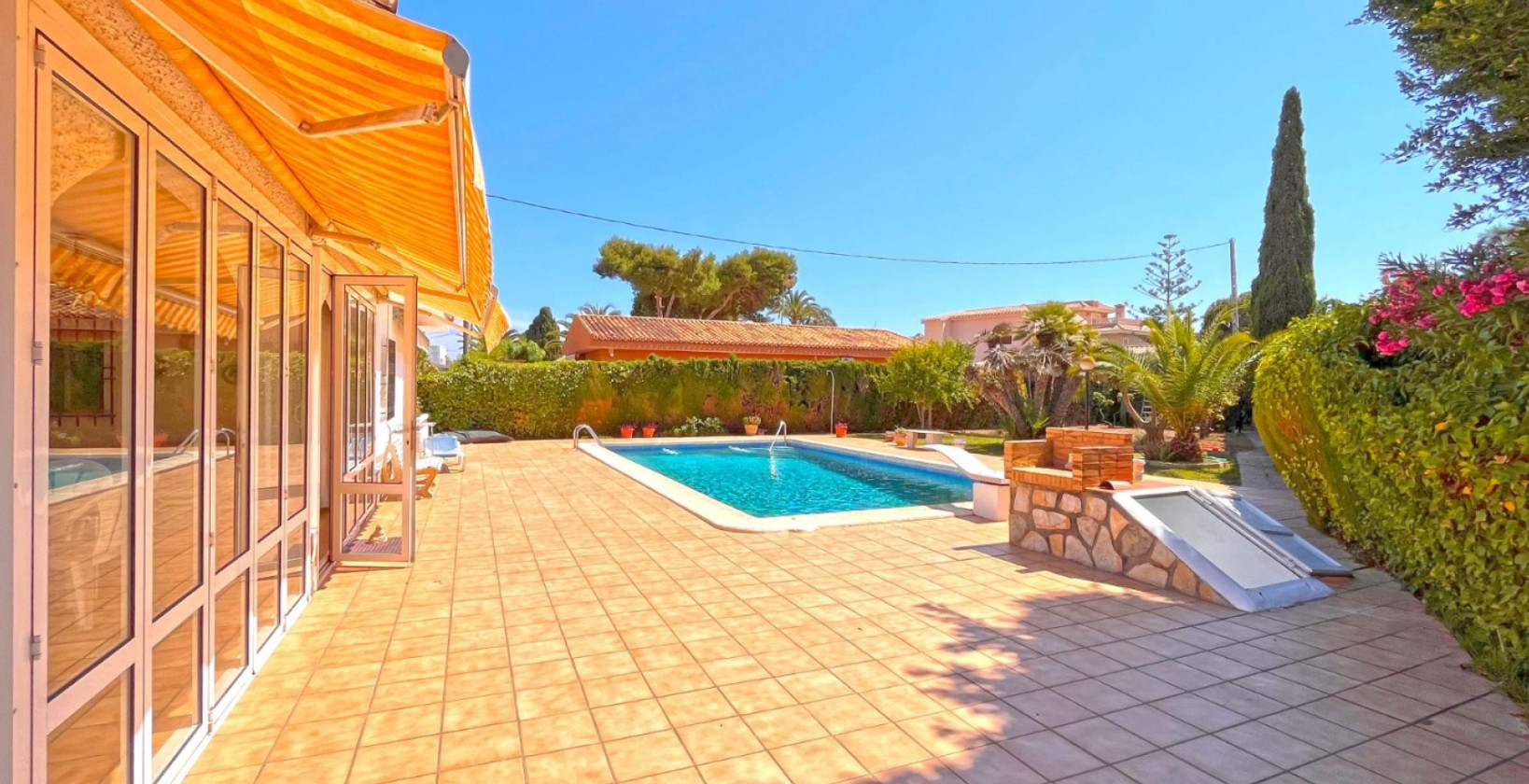 Återförsäljning - Villa - Orihuela Costa - Cabo Roig