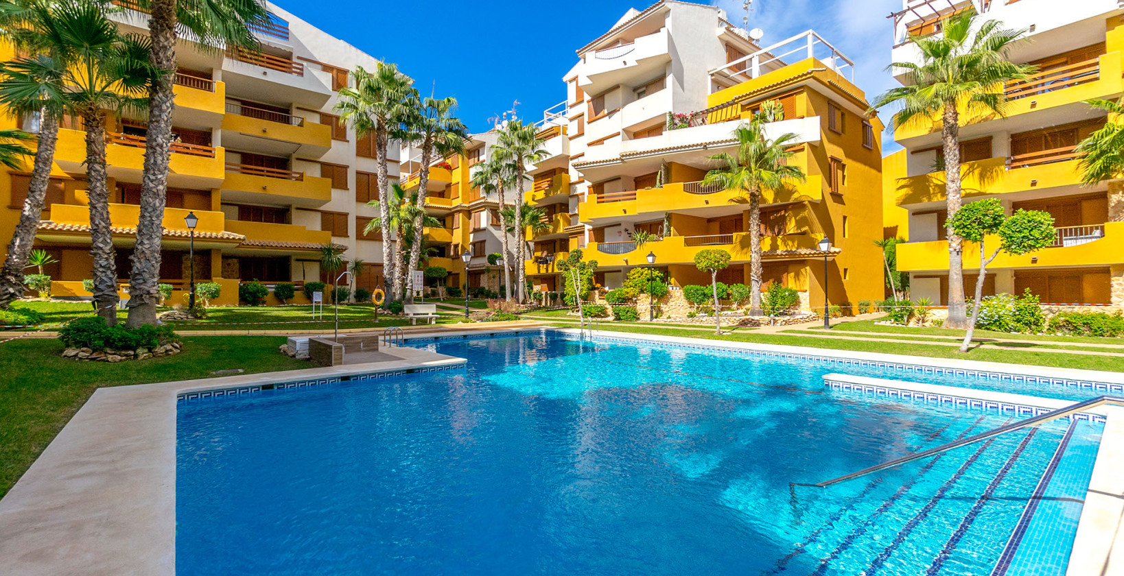 Resale - Apartment / flat - Torrevieja - La Recoleta