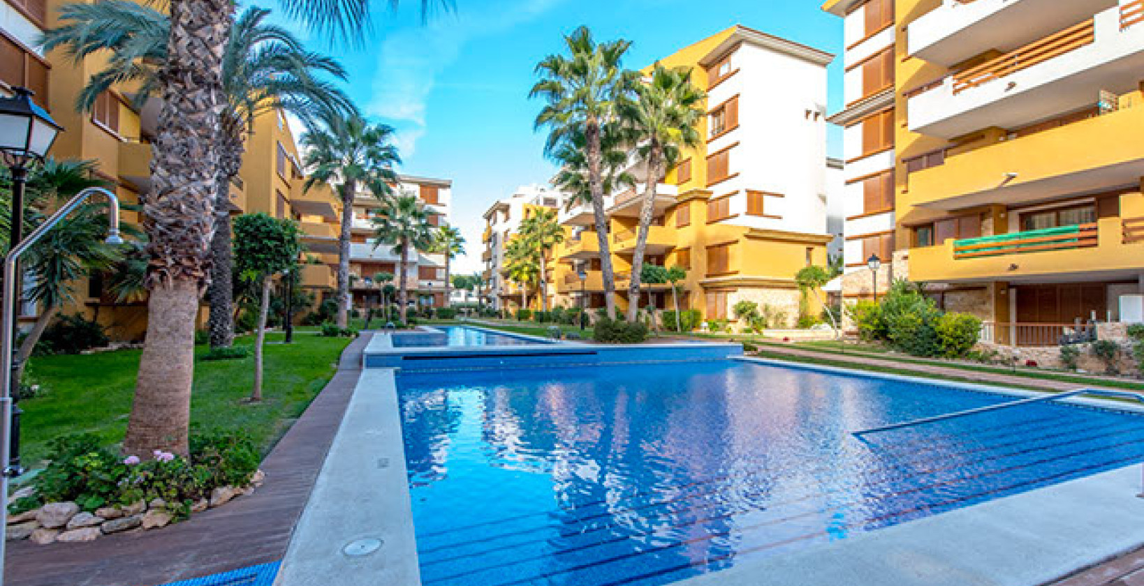 Resale - Apartment / flat - Torrevieja - La Recoleta