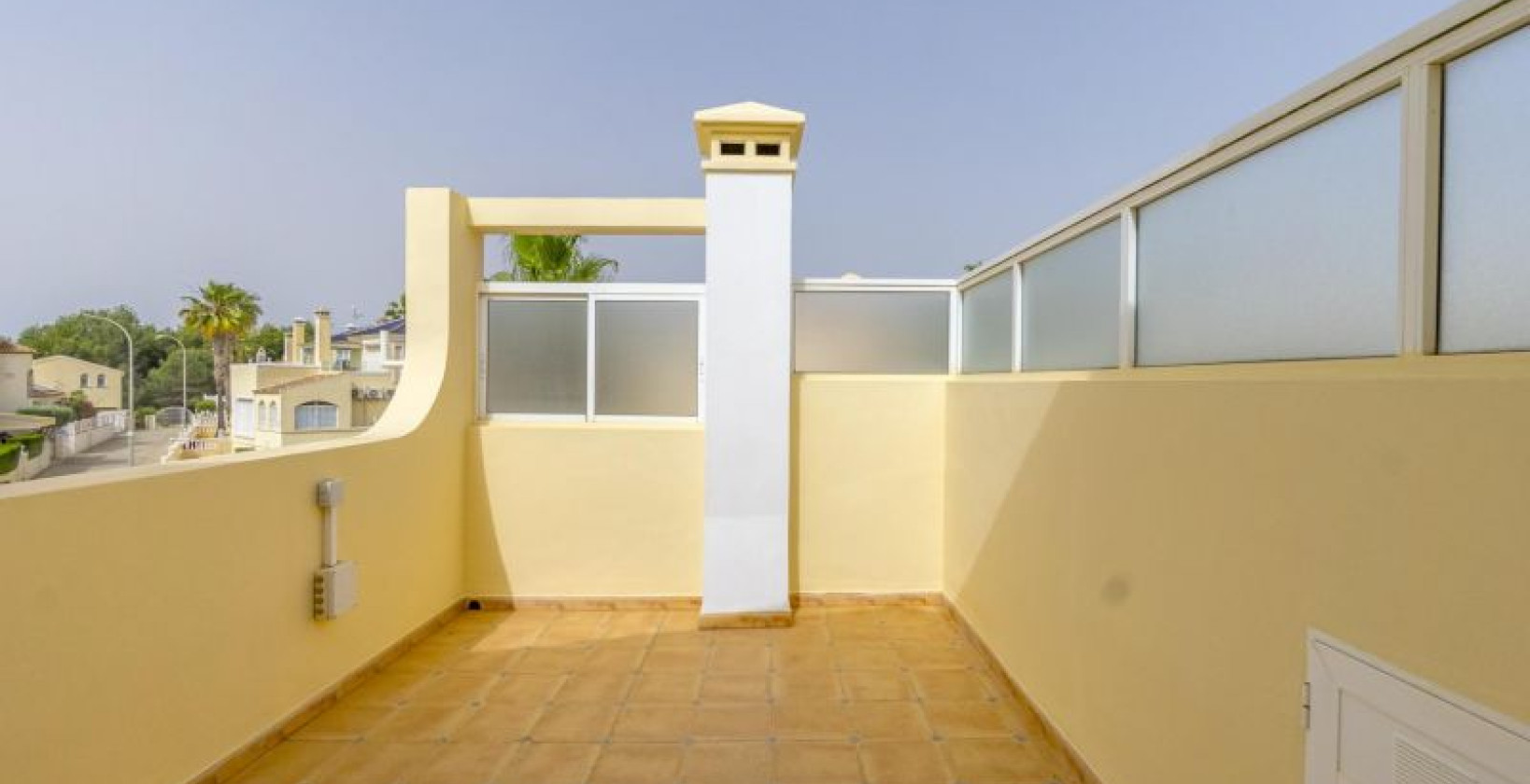 Återförsäljning - Villa - Orihuela Costa - Los Dolses, Villamartín